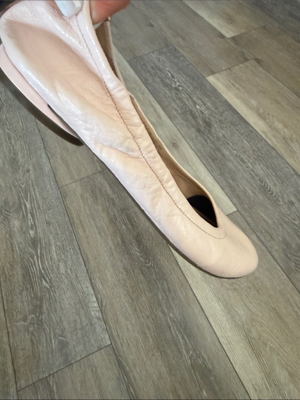 Vionic Ballet Flat in Light Blush Leather - Picture 4 of 11